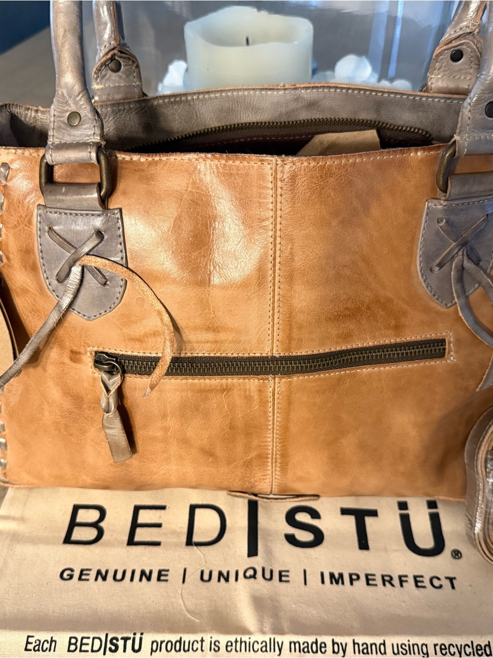 Bed|Stu NWT Oats  Icicle Rustic Leather Shoulder Handbag , Retails $295 - Picture 4 of 11